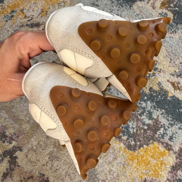 New Balance x STAUD 327 Unisex Sneakers - Picture 10 of 14